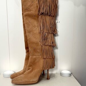 Vince Camuto Panaryaz Fringe gold Stud Embellished Leather Knee High Boots 8.5 M